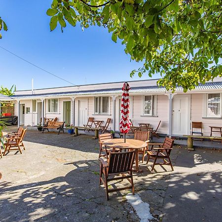 Braemar House B&B And Yha Hostel Whanganui Bagian luar foto