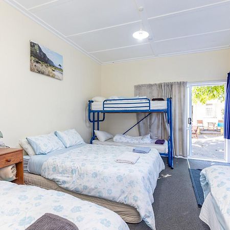 Braemar House B&B And Yha Hostel Whanganui Bagian luar foto