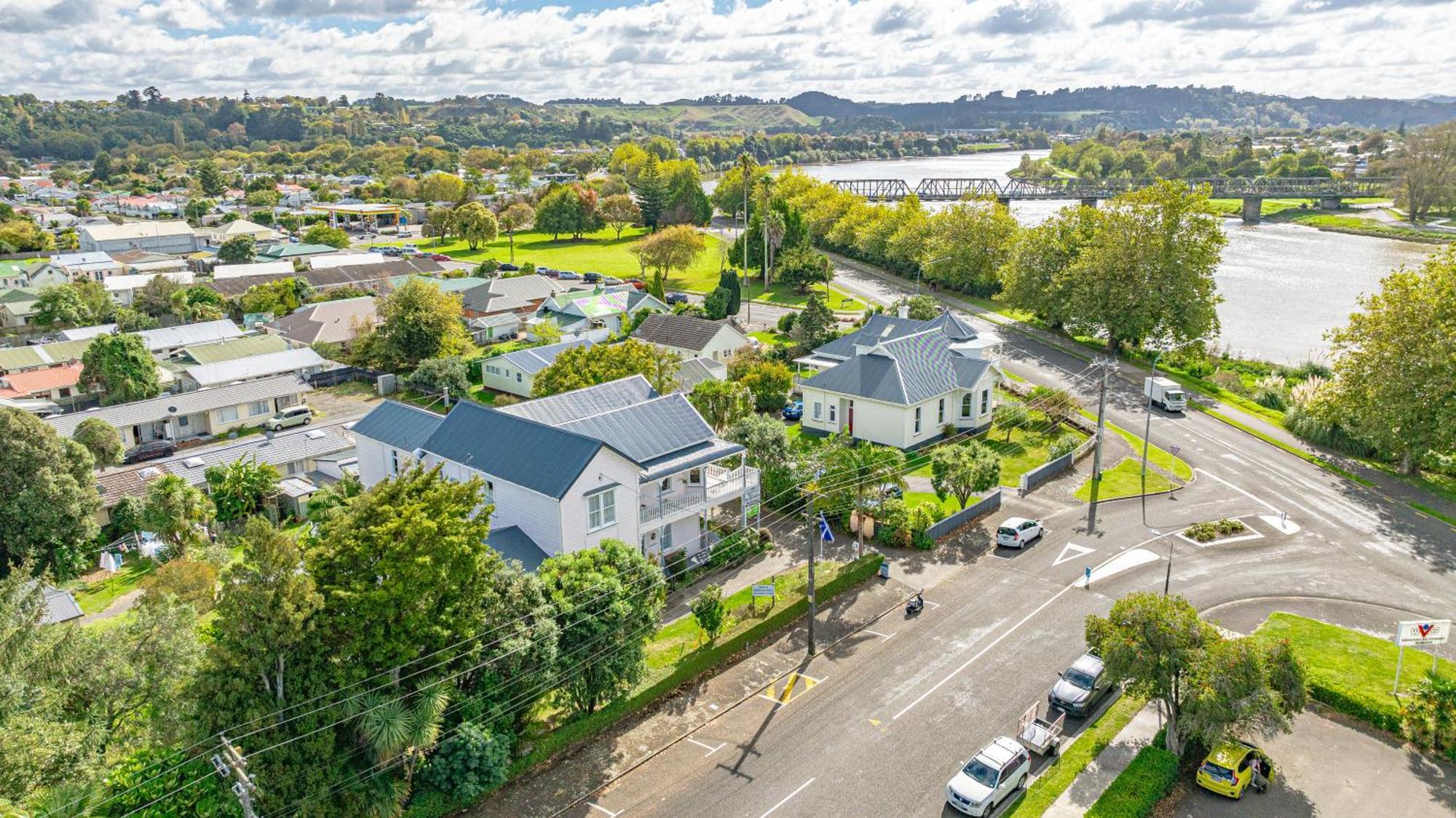 Braemar House B&B And Yha Hostel Whanganui Bagian luar foto