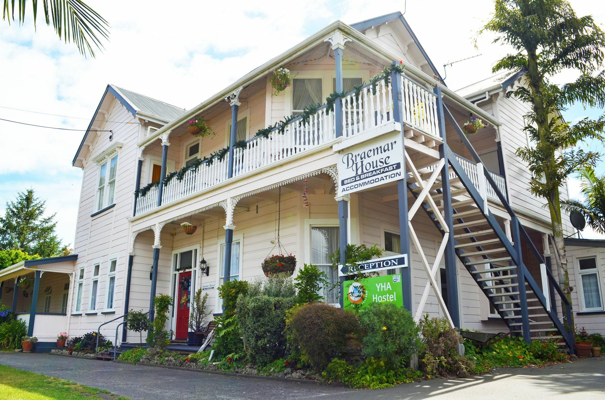 Braemar House B&B And Yha Hostel Whanganui Bagian luar foto