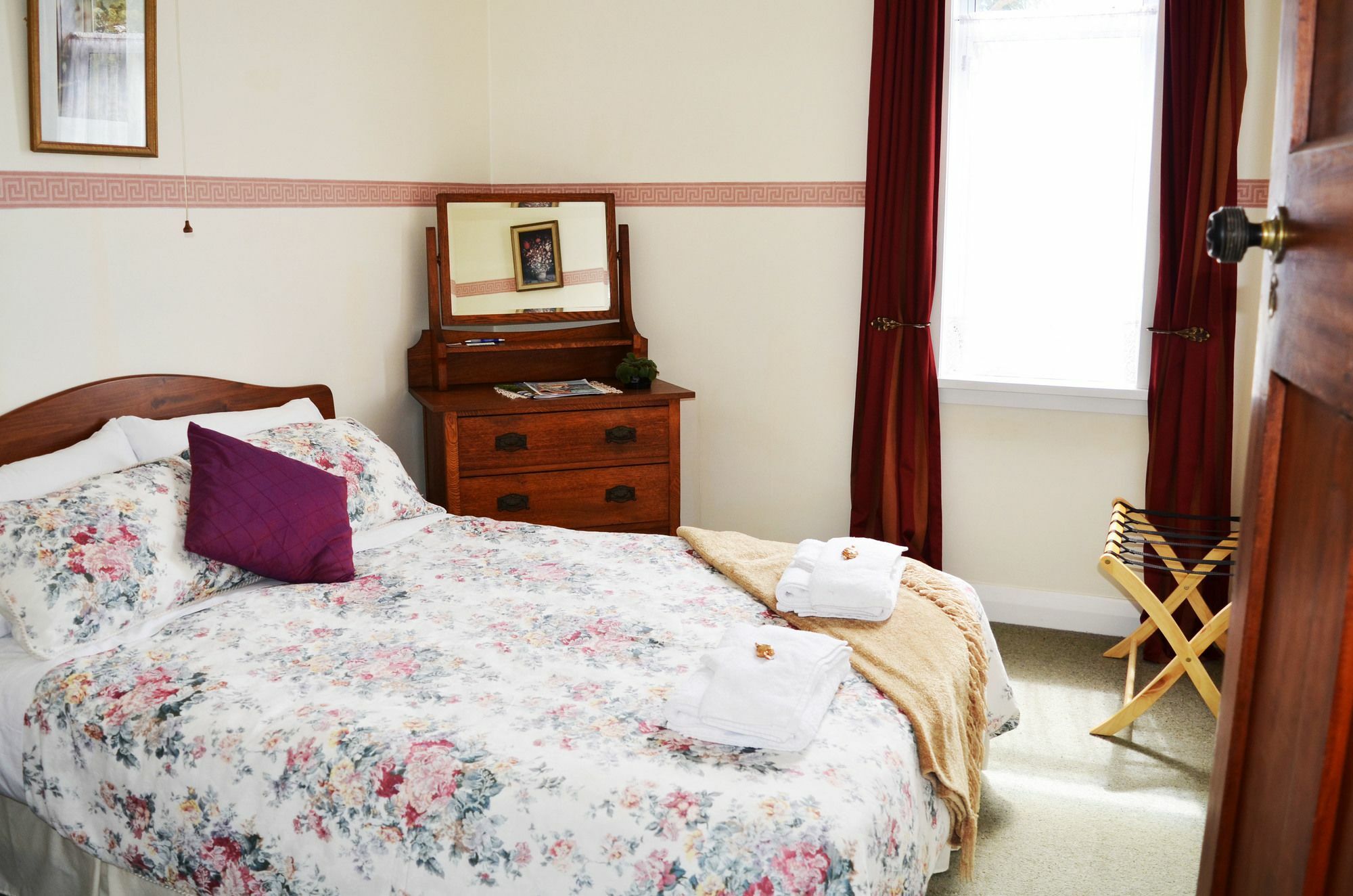 Braemar House B&B And Yha Hostel Whanganui Bagian luar foto